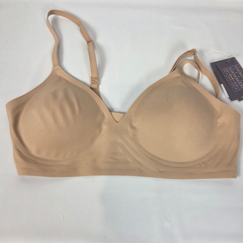 Uniqlo Wireless Bra 3D Hold Beige Seamless Comfort Minimalist Size L NWT